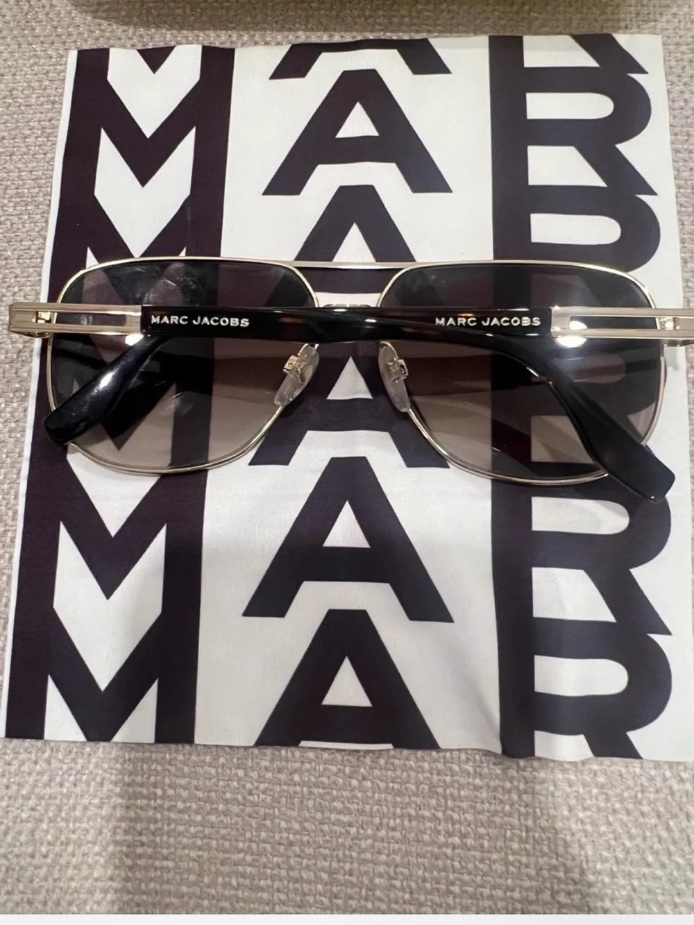 Marc Jacobs Men’s Aviator Sunglasses with Black Lenses and Gold Frame